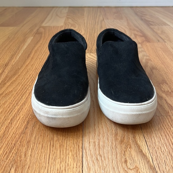 Classic Slip-on Sneaker Black Suede - Picture 7 of 7